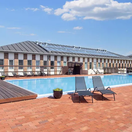 Apartment In Near Coast *