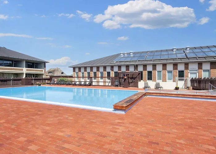 Apartment In Near Coast *